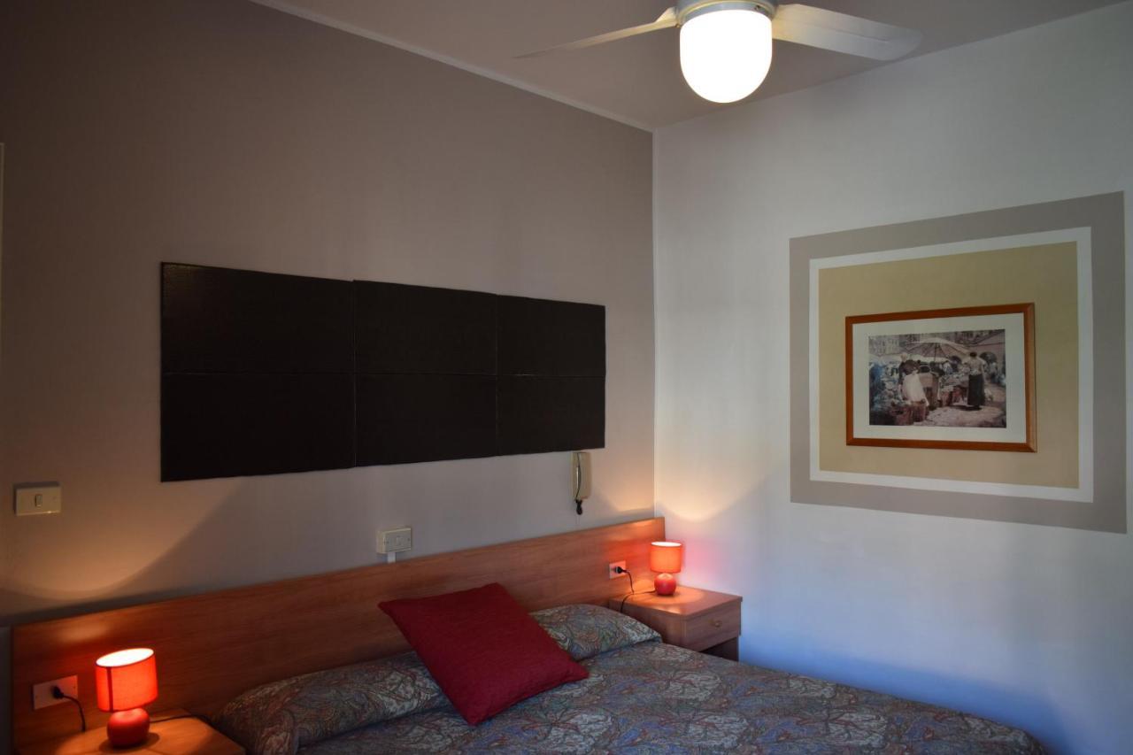 Albergo Al Pescatore 브렌조네 술 가르다 외부 사진