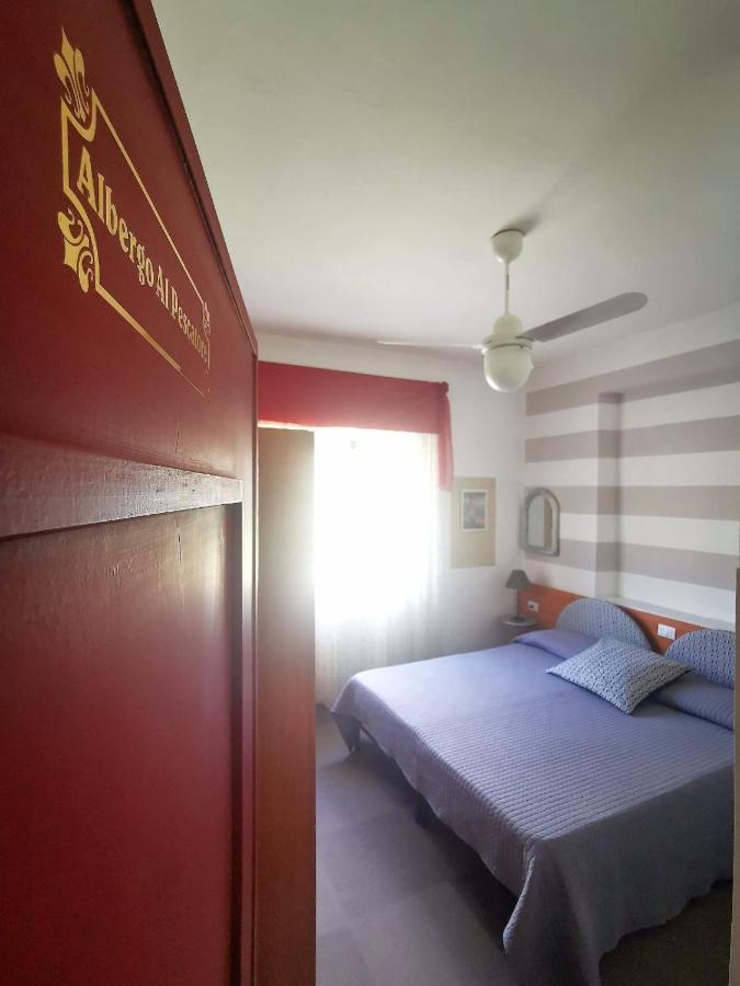 Albergo Al Pescatore 브렌조네 술 가르다 외부 사진